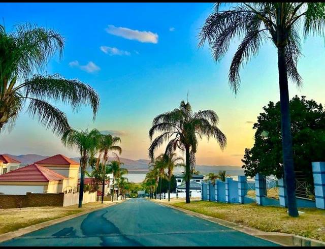 LAND FOR SALE IN KOSMOS RIDGE